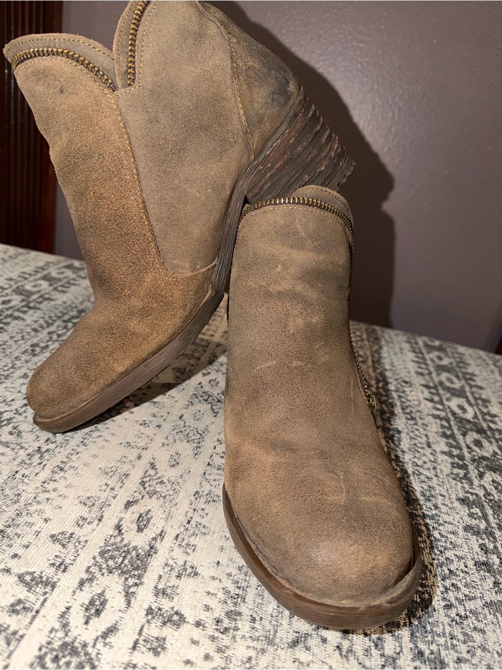 Born Malta Suede Booties size 8.5